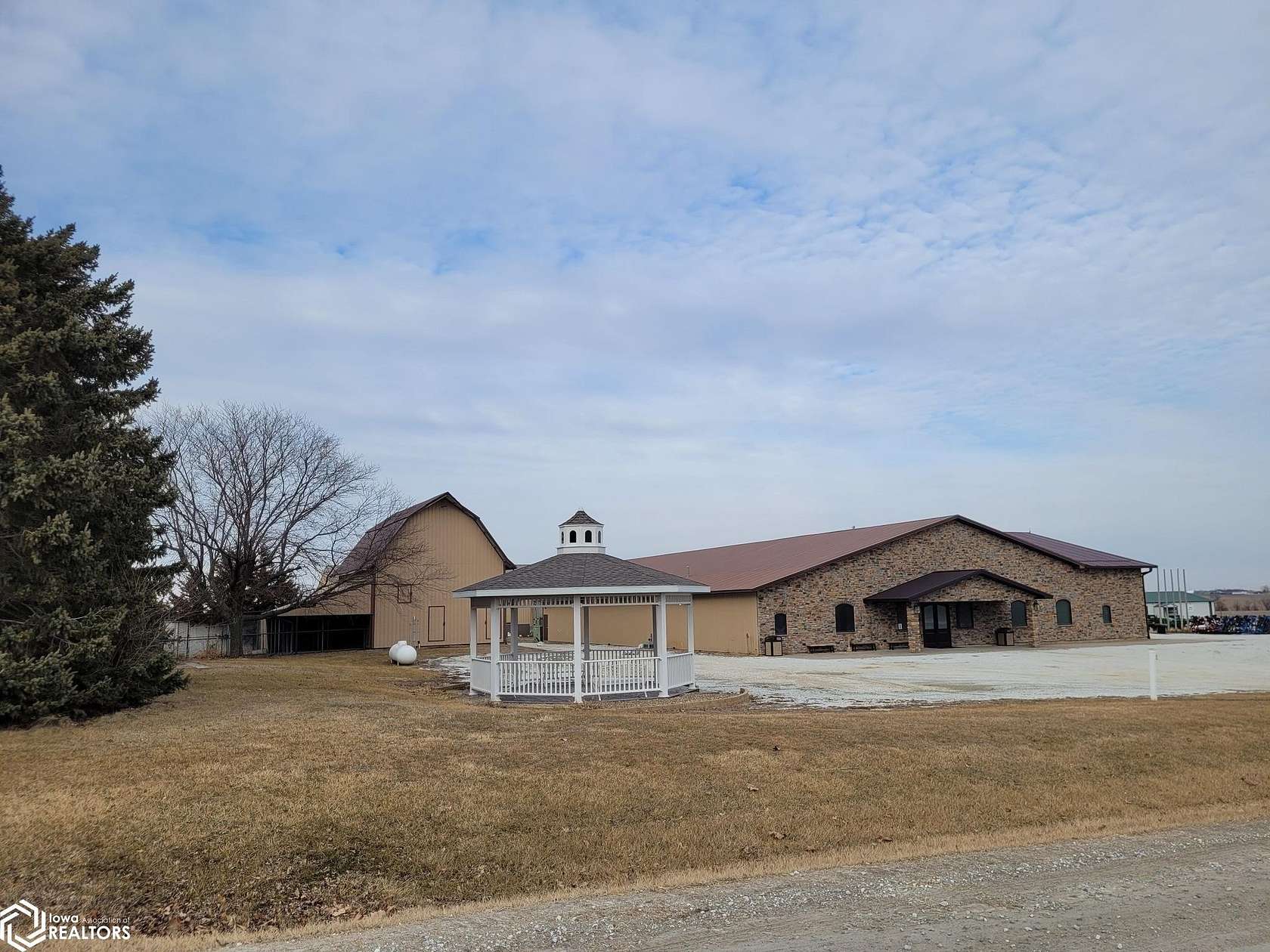 4 Acres of Improved Commercial Land for Sale in Sigourney, Iowa