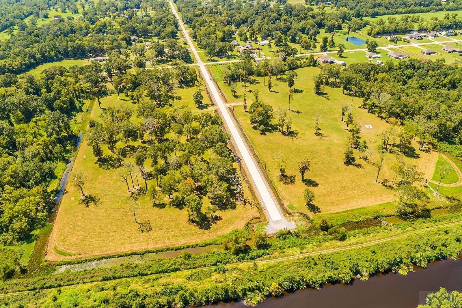 2 Acres of Residential Land for Sale in Thibodaux, Louisiana