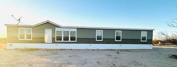 10 Acres of Residential Land with Home for Sale in Imperial, Texas