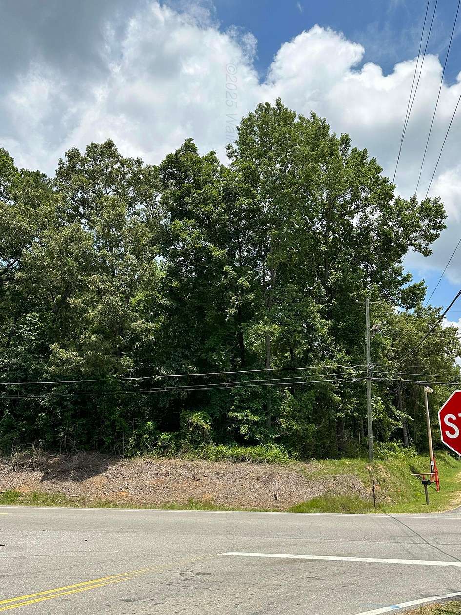 5 Acres of Residential Land for Sale in Jasper, Alabama