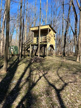 0.9 Acres of Residential Land for Sale in Cannelton, Indiana