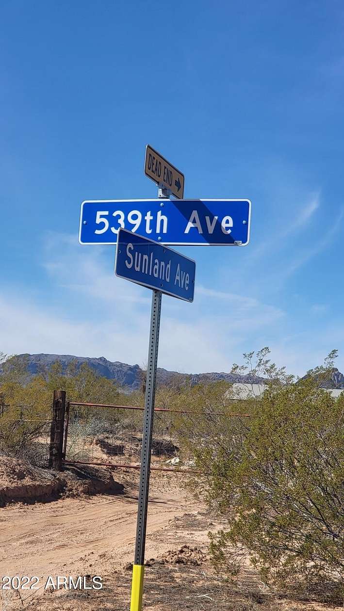 5 Acres of Land for Sale in Tonopah, Arizona