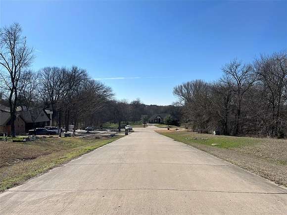 1.2 Acres of Residential Land for Sale in Cedar Hill, Texas