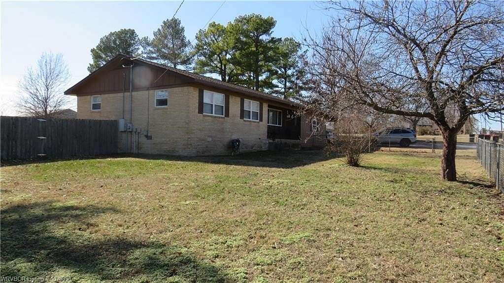 2 Acres of Improved Mixed-Use Land for Sale in Springdale, Arkansas