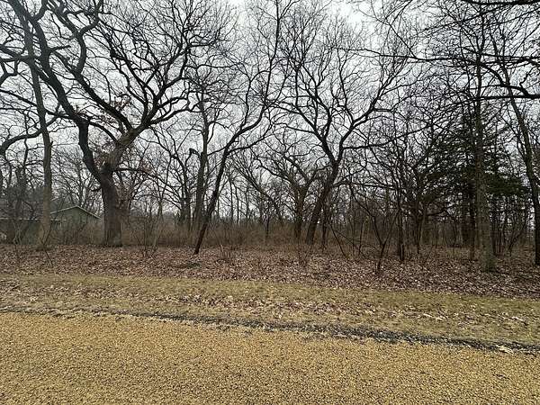 0.37 Acres of Residential Land for Sale in Dixon, Illinois