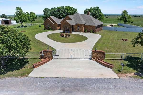 5.16 Acres of Residential Land with Home for Sale in Pocasset, Oklahoma