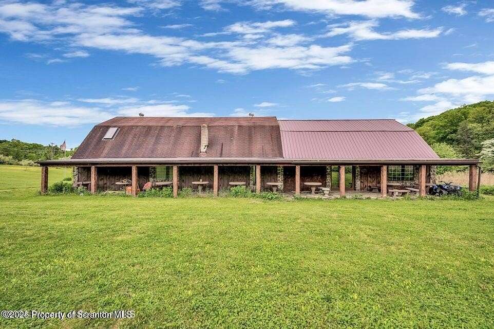 80 Acres of Recreational Land for Sale in Clarks Summit, Pennsylvania