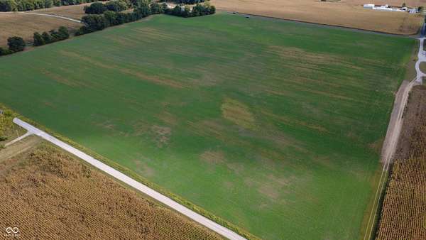 39 Acres of Agricultural Land for Sale in Monticello, Indiana