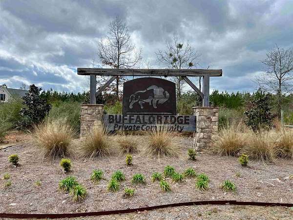 8.7 Acres of Residential Land for Sale in Pace, Florida