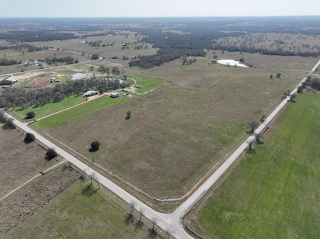 11.7 Acres of Land for Sale in Giddings, Texas