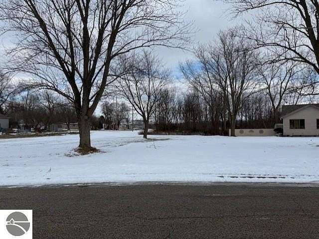 0.39 Acres of Land for Sale in Alma, Michigan