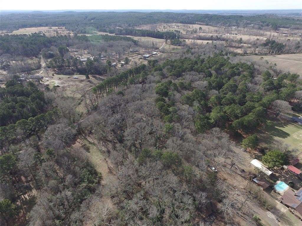 17.2 Acres of Land for Sale in Daingerfield, Texas