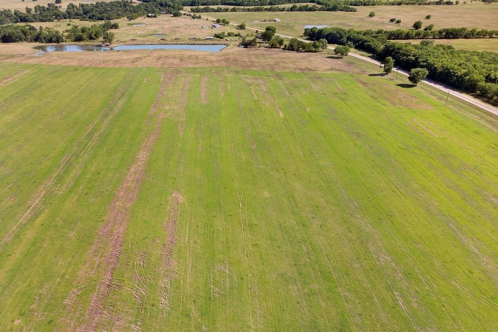 185 Acres of Land for Sale in Sulphur Springs, Texas