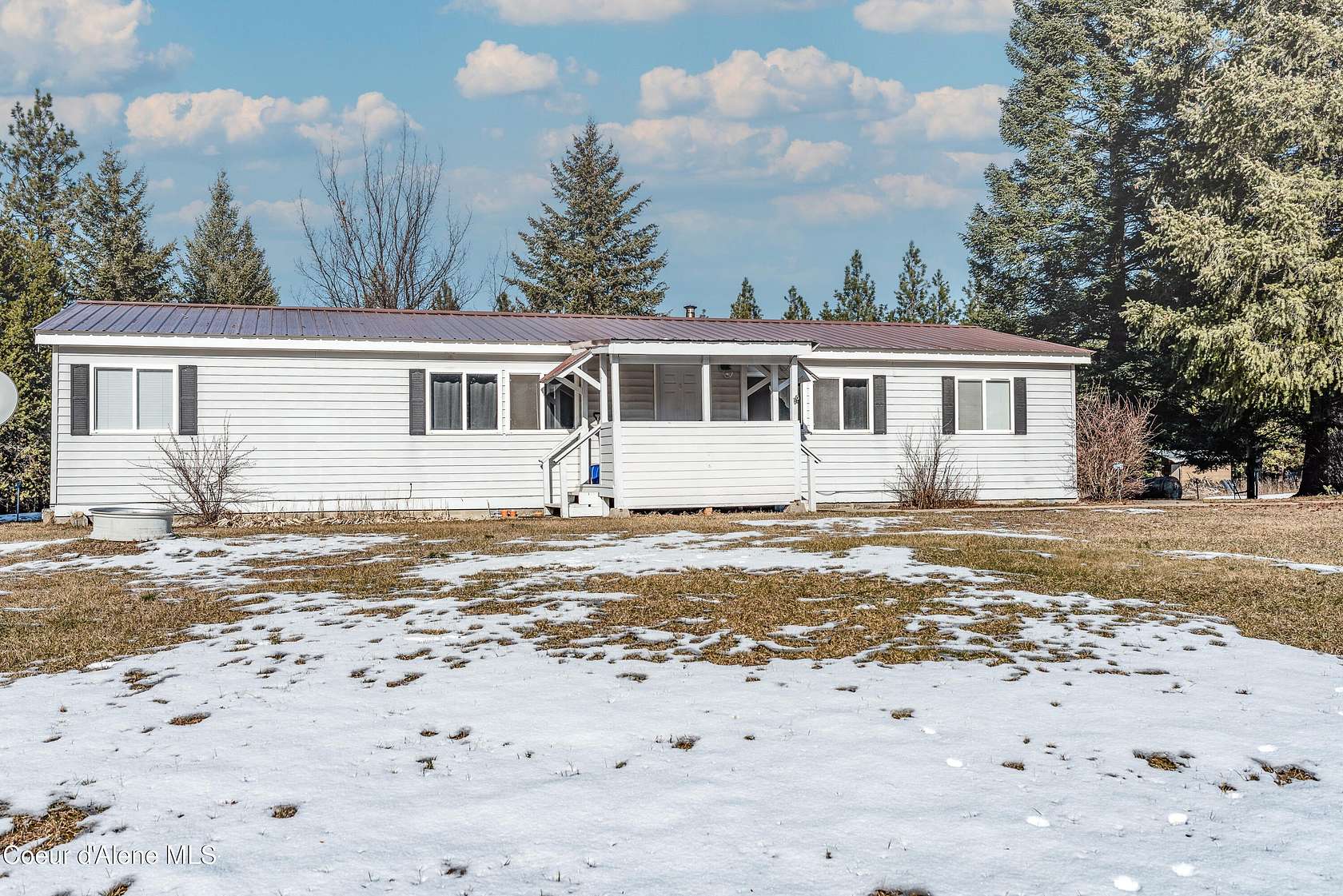 4.79 Acres of Residential Land with Home for Sale in Spirit Lake, Idaho