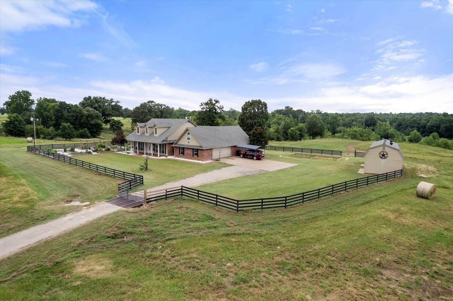 57.6 Acres of Land with Home for Sale in Winnsboro, Texas