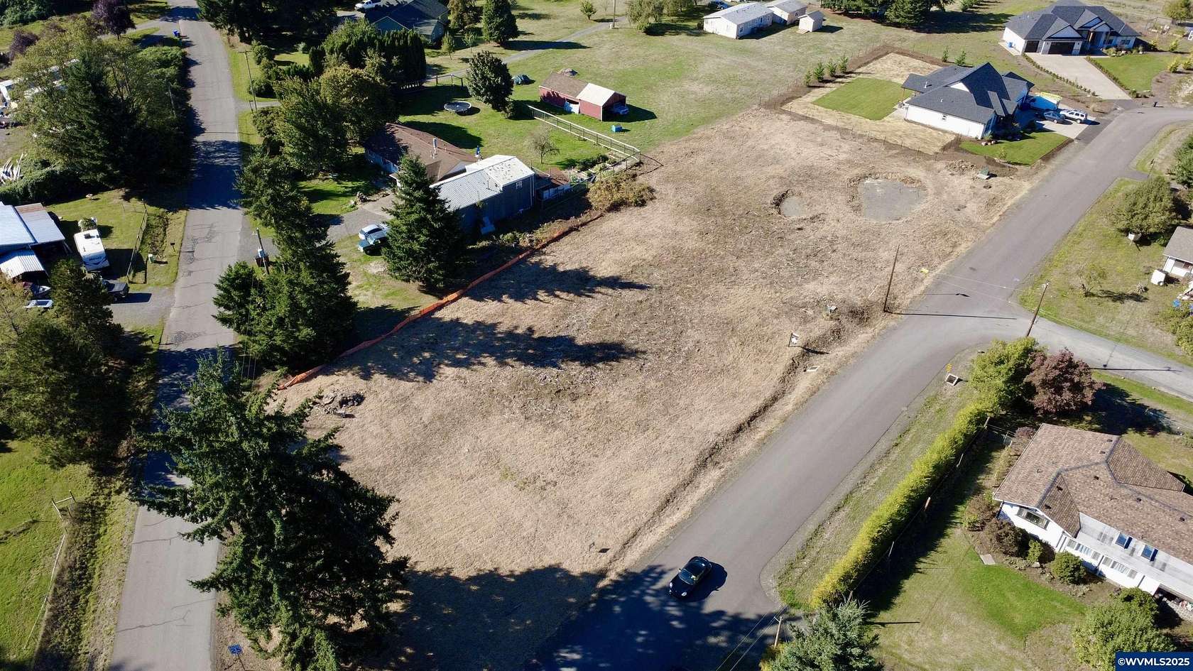 0.5 Acres of Land for Sale in Lyons, Oregon