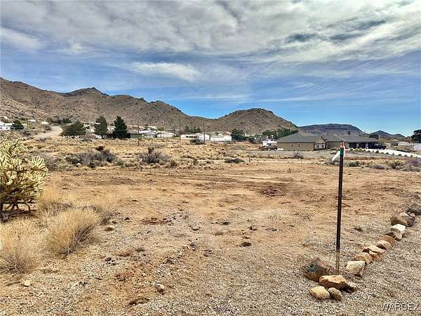0.45 Acres of Residential Land for Sale in Golden Valley, Arizona