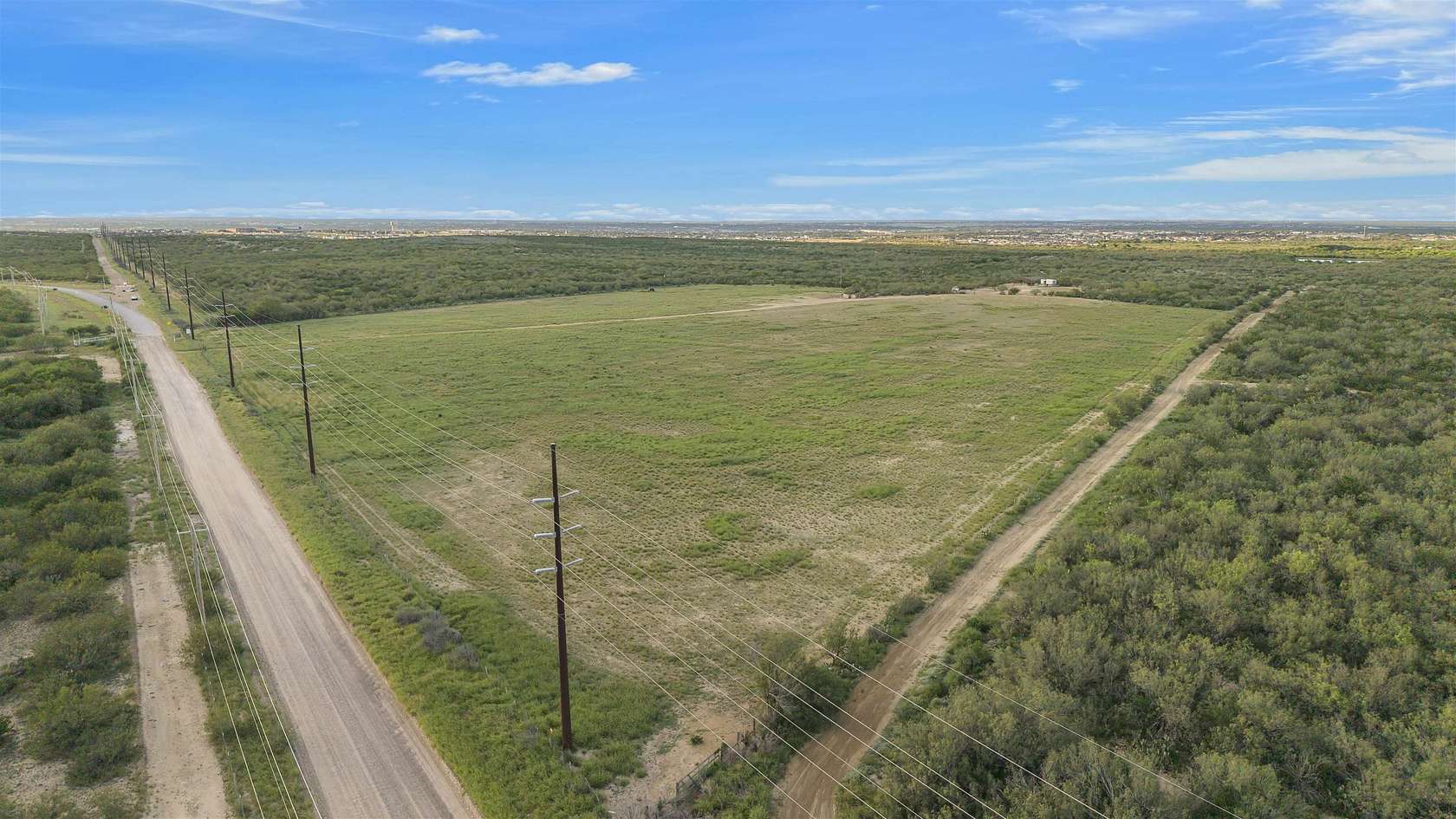 5 Acres of Land for Lease in Laredo, Texas