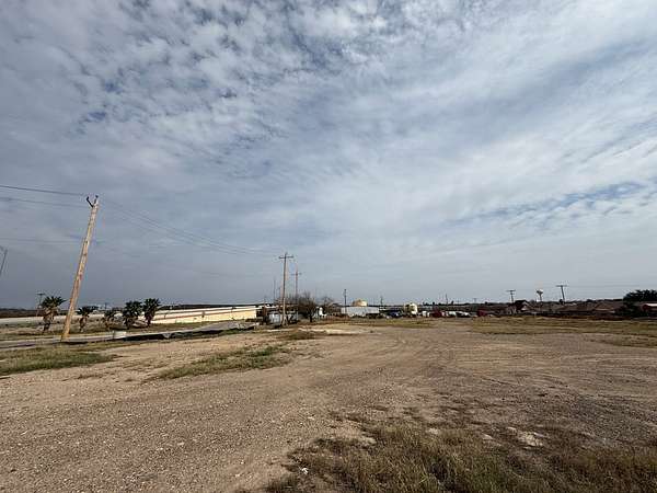 2.88 Acres of Commercial Land for Sale in Eagle Pass, Texas