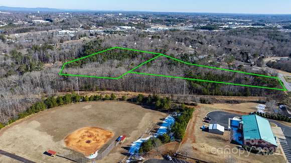 12 Acres of Land for Sale in Hickory, North Carolina