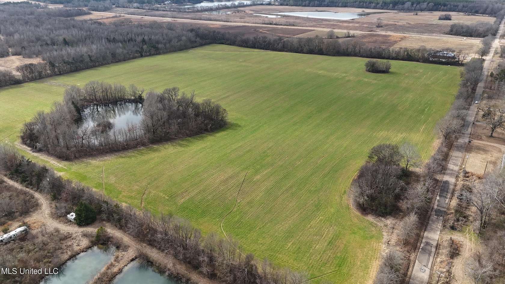 40 Acres of Mixed-Use Land for Sale in Madison, Mississippi