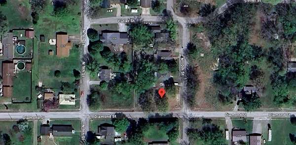 0.16 Acres of Residential Land for Sale in Benton, Illinois