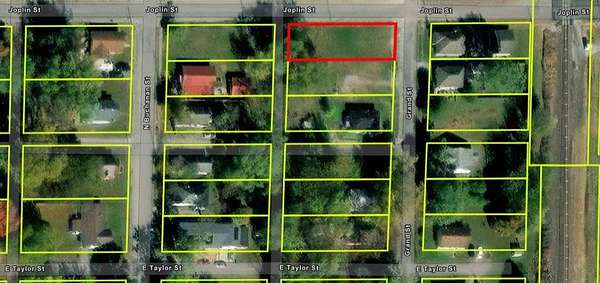 0.17 Acres of Residential Land for Sale in Benton, Illinois