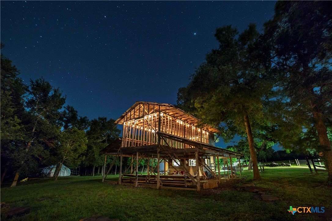 25 Acres of Improved Recreational Land for Sale in Elgin, Texas