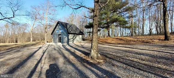 10 Acres of Recreational Land with Home for Sale in Flintstone, Maryland