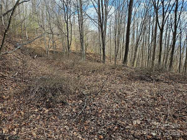 2.27 Acres of Residential Land for Sale in Waynesville, North Carolina