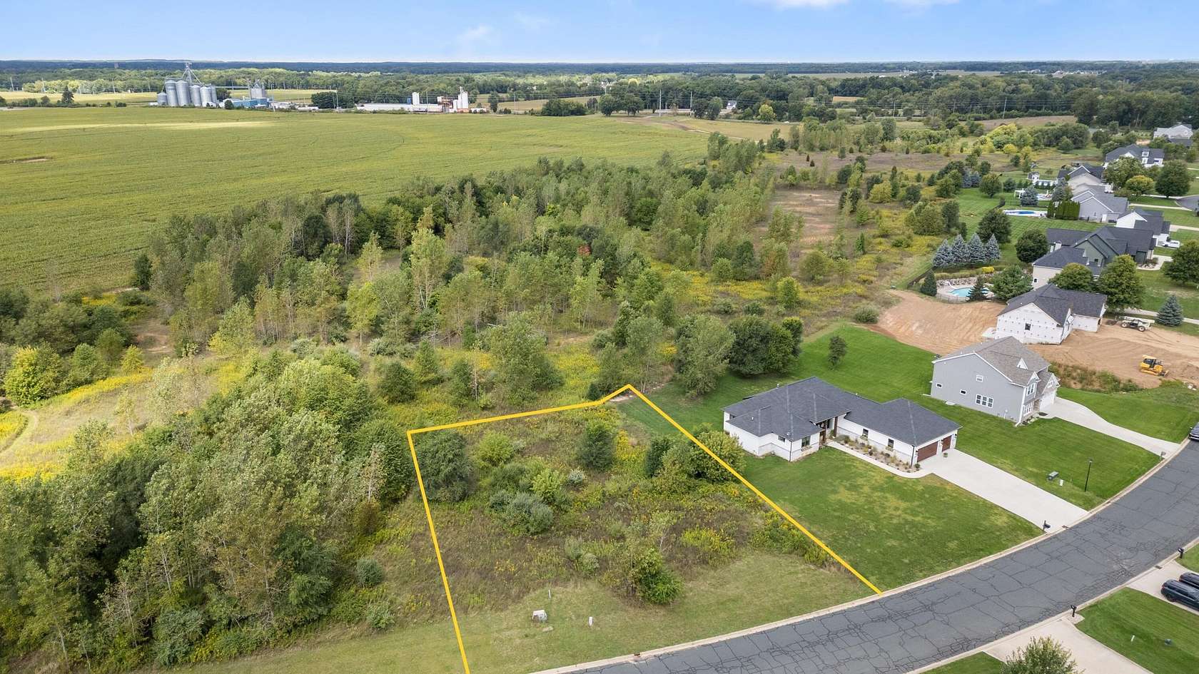 0.46 Acres of Residential Land for Sale in Vicksburg, Michigan