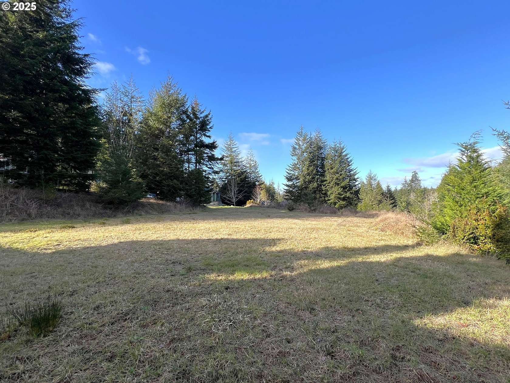 0.44 Acres of Residential Land for Sale in Coos Bay, Oregon