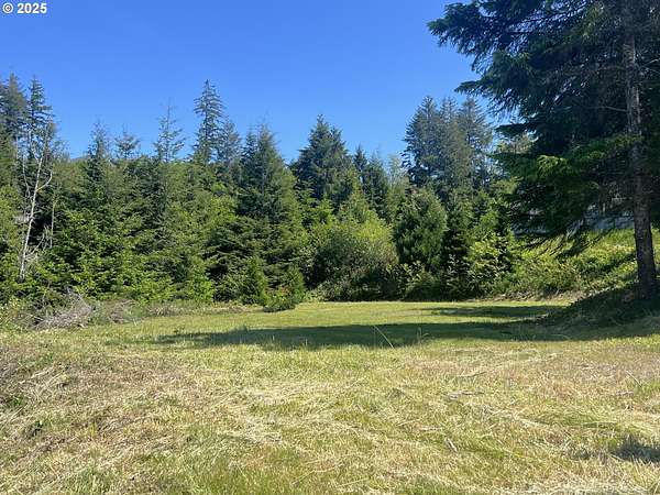 0.44 Acres of Residential Land for Sale in Coos Bay, Oregon
