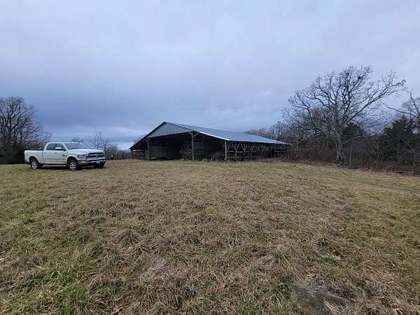 345 Acres of Land for Sale in Compton, Arkansas
