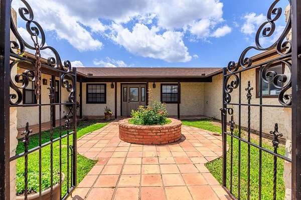 5.44 Acres of Residential Land with Home for Sale in Mountain Home, Texas