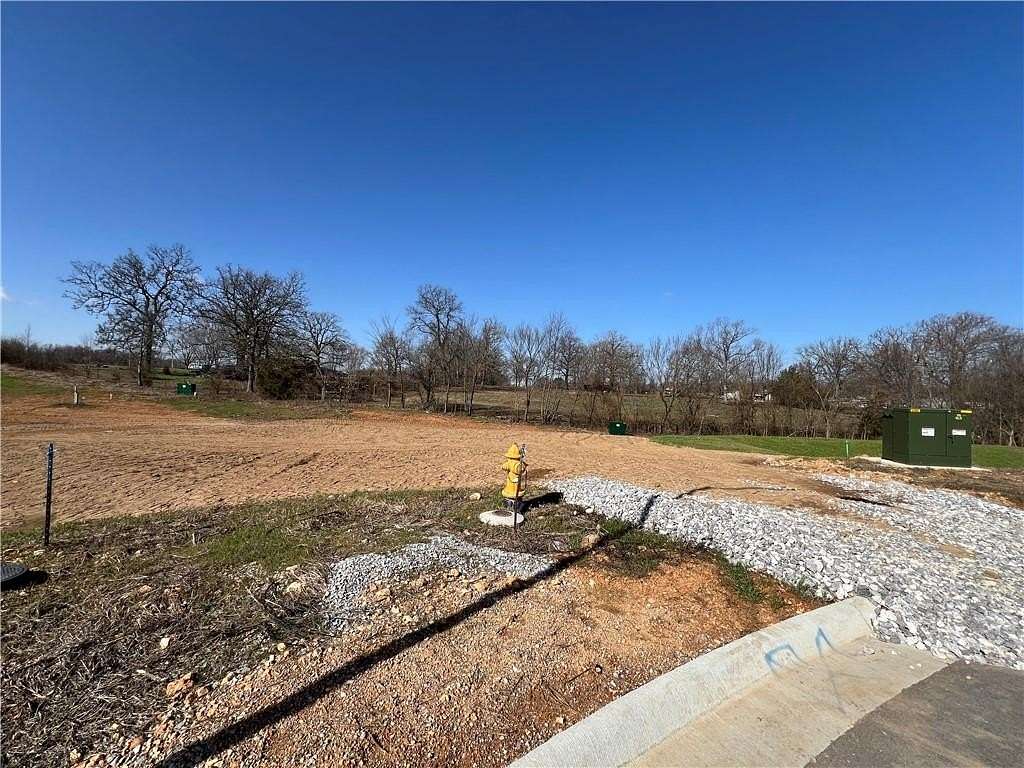 0.33 Acres of Residential Land for Sale in Siloam Springs, Arkansas