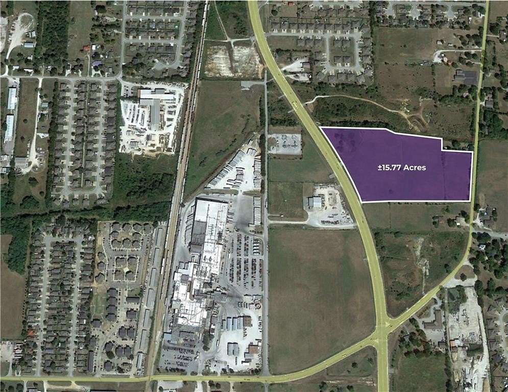 15.8 Acres of Commercial Land for Sale in Springdale, Arkansas