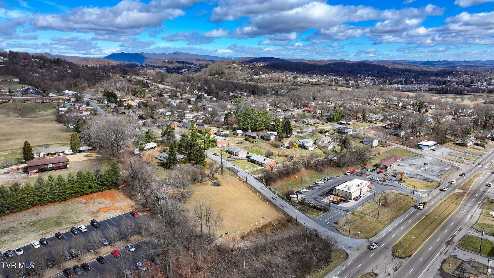 0.99 Acres of Commercial Land for Sale in Kingsport, Tennessee