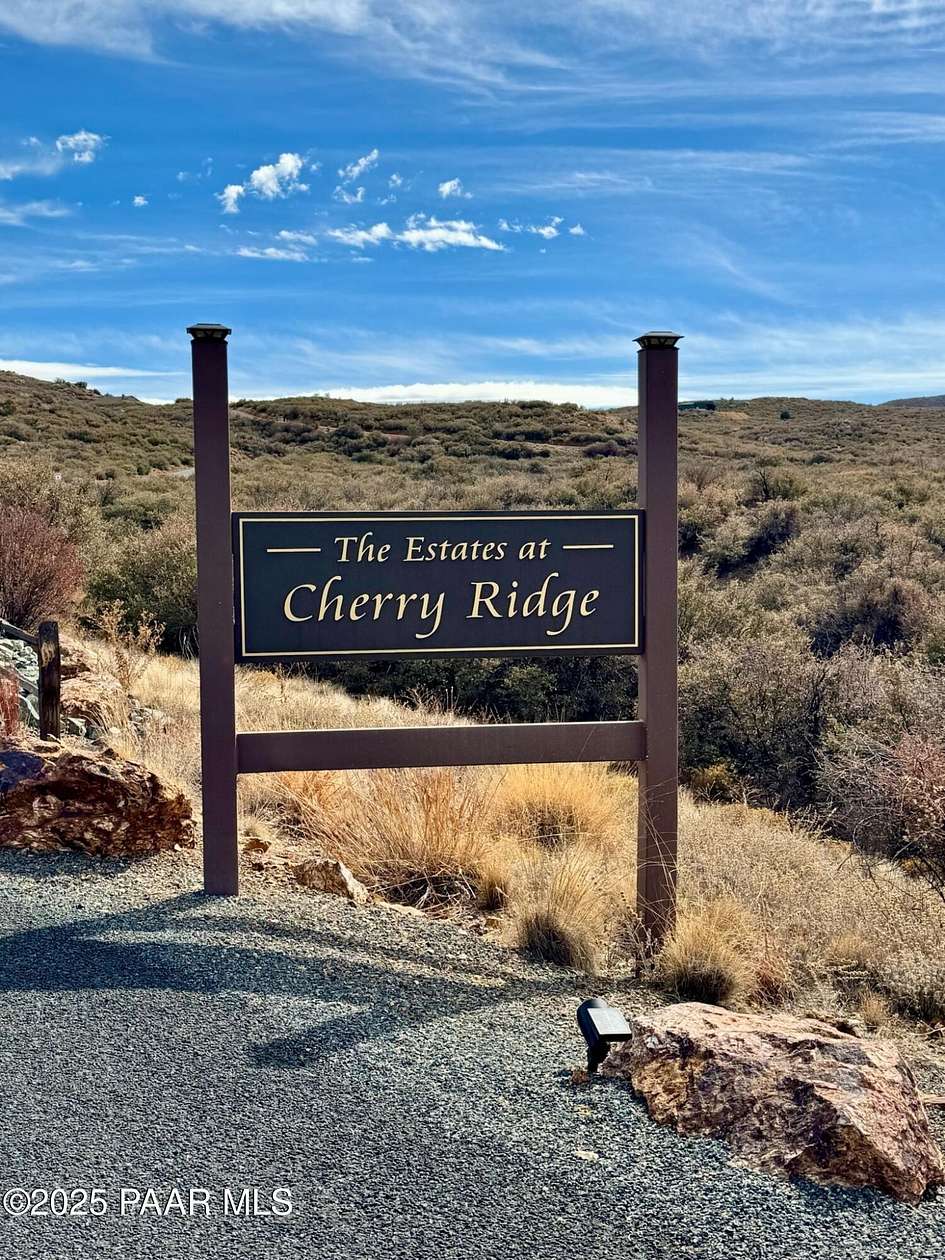 7.73 Acres of Land for Sale in Dewey-Humboldt, Arizona