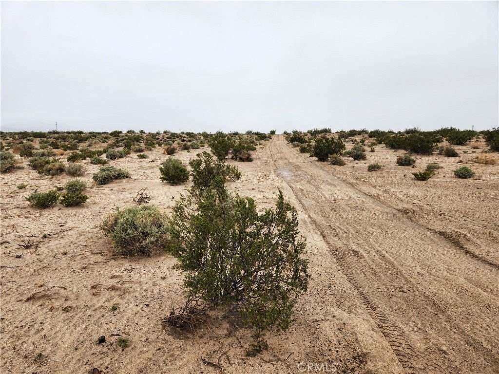 4.45 Acres of Residential Land for Sale in Newberry Springs, California