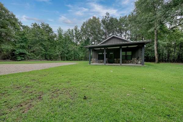 18.2 Acres of Land with Home for Sale in Lindale, Texas