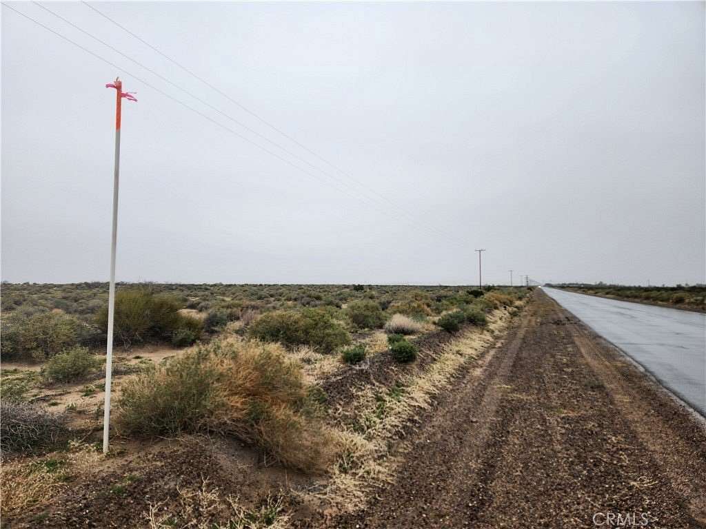 4 Acres of Land for Sale in Newberry Springs, California