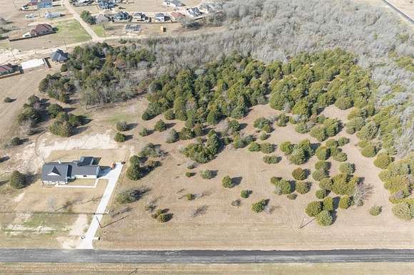 5 Acres of Residential Land for Sale in East Tawakoni, Texas