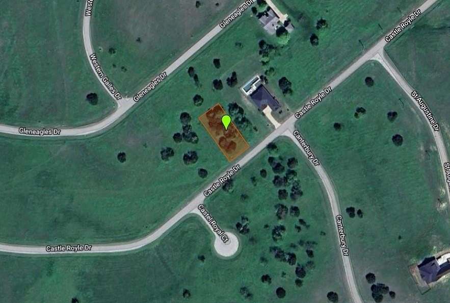 0.33 Acres of Residential Land for Sale in Cleburne, Texas