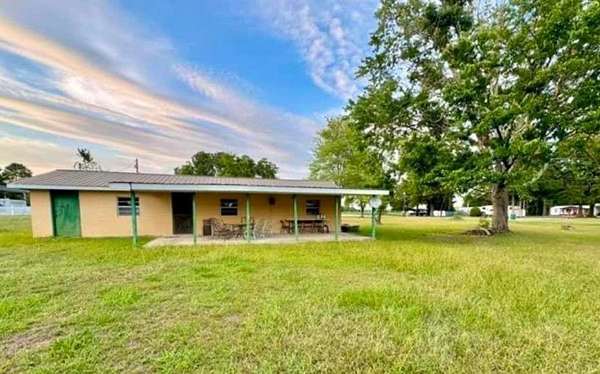 4 Acres of Improved Residential Land for Sale in Centre, Alabama