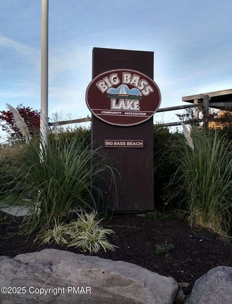 1 Acre of Residential Land for Sale in Gouldsboro, Pennsylvania