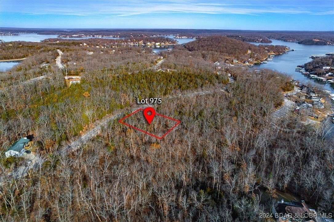 0.28 Acres of Residential Land for Sale in Village of Four Seasons, Missouri