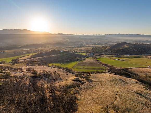 47 Acres of Land for Sale in Medford, Oregon