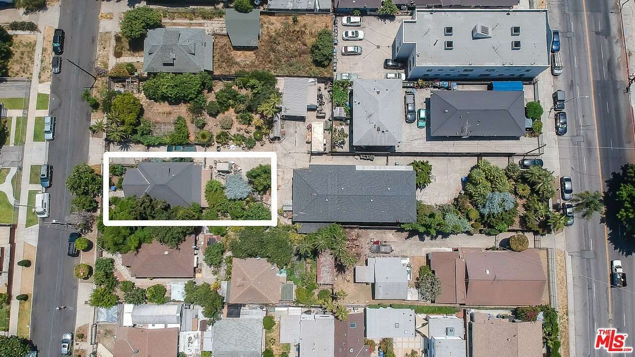 0.13 Acres of Land for Sale in Los Angeles, California