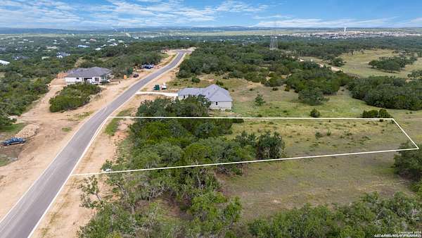 1 Acre of Residential Land for Sale in Bulverde, Texas